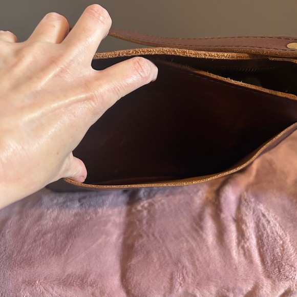 Portland Leather Goods Triangle Bag - Picture 3 of 5